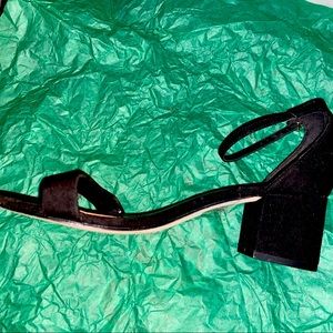Aldo kedeaviel velvet low block heels